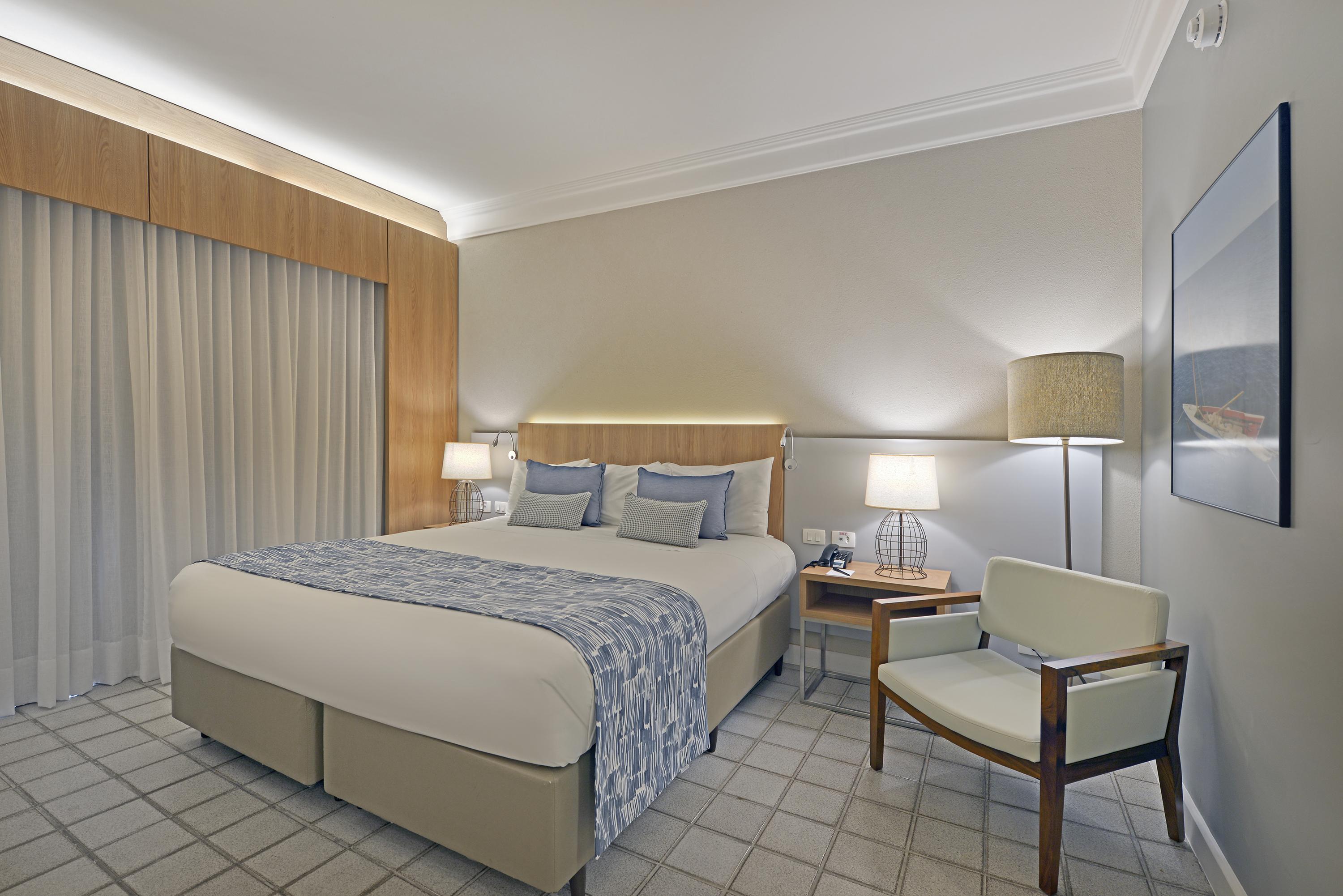 Hotel Deville Prime Салвадор Екстер'єр фото A bedroom in the new hotel