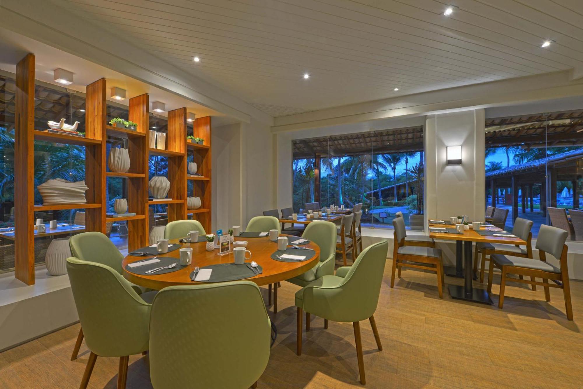 Hotel Deville Prime Салвадор Екстер'єр фото The restaurant at the resort