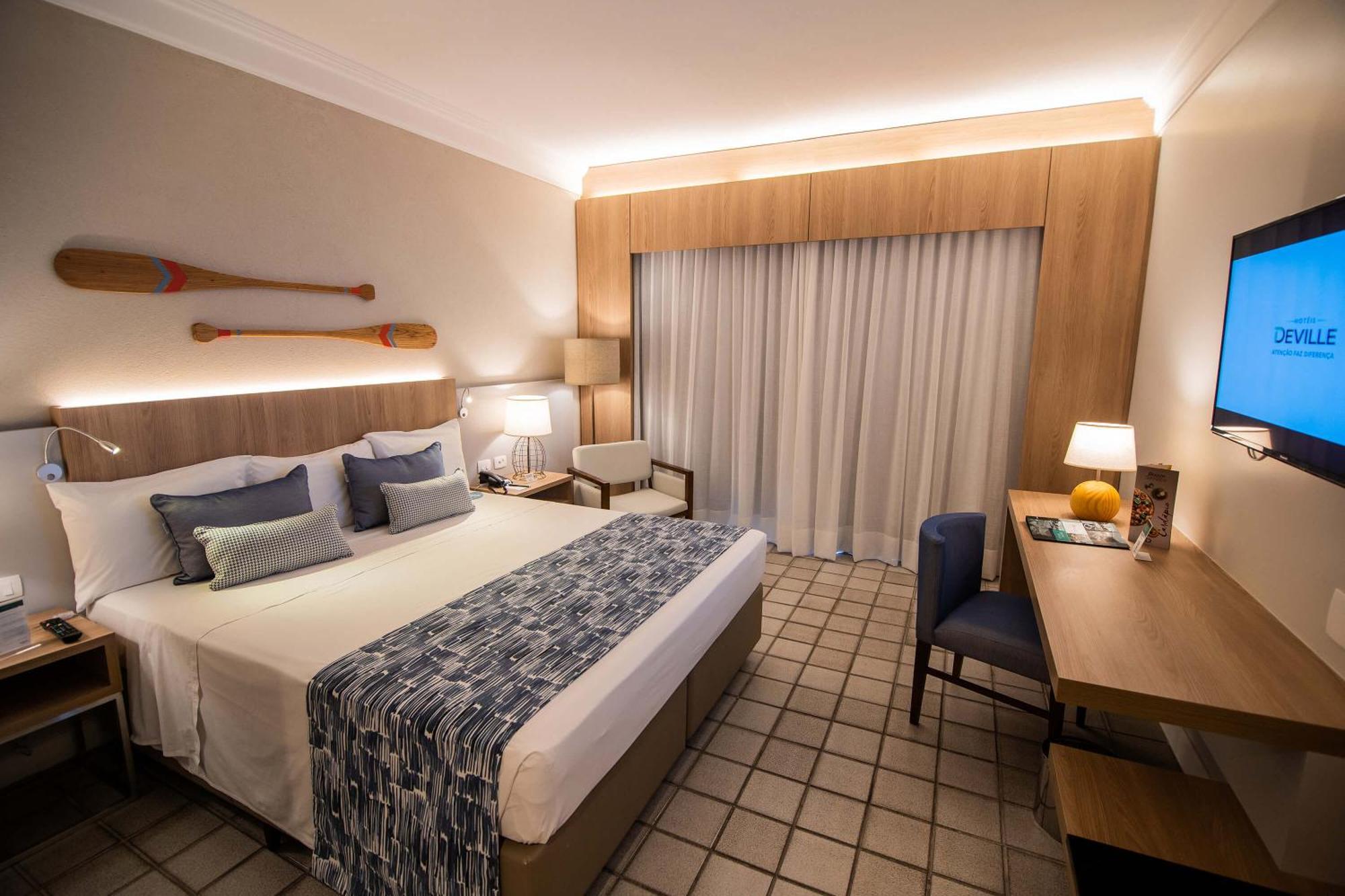 Hotel Deville Prime Салвадор Екстер'єр фото A room at the hotel