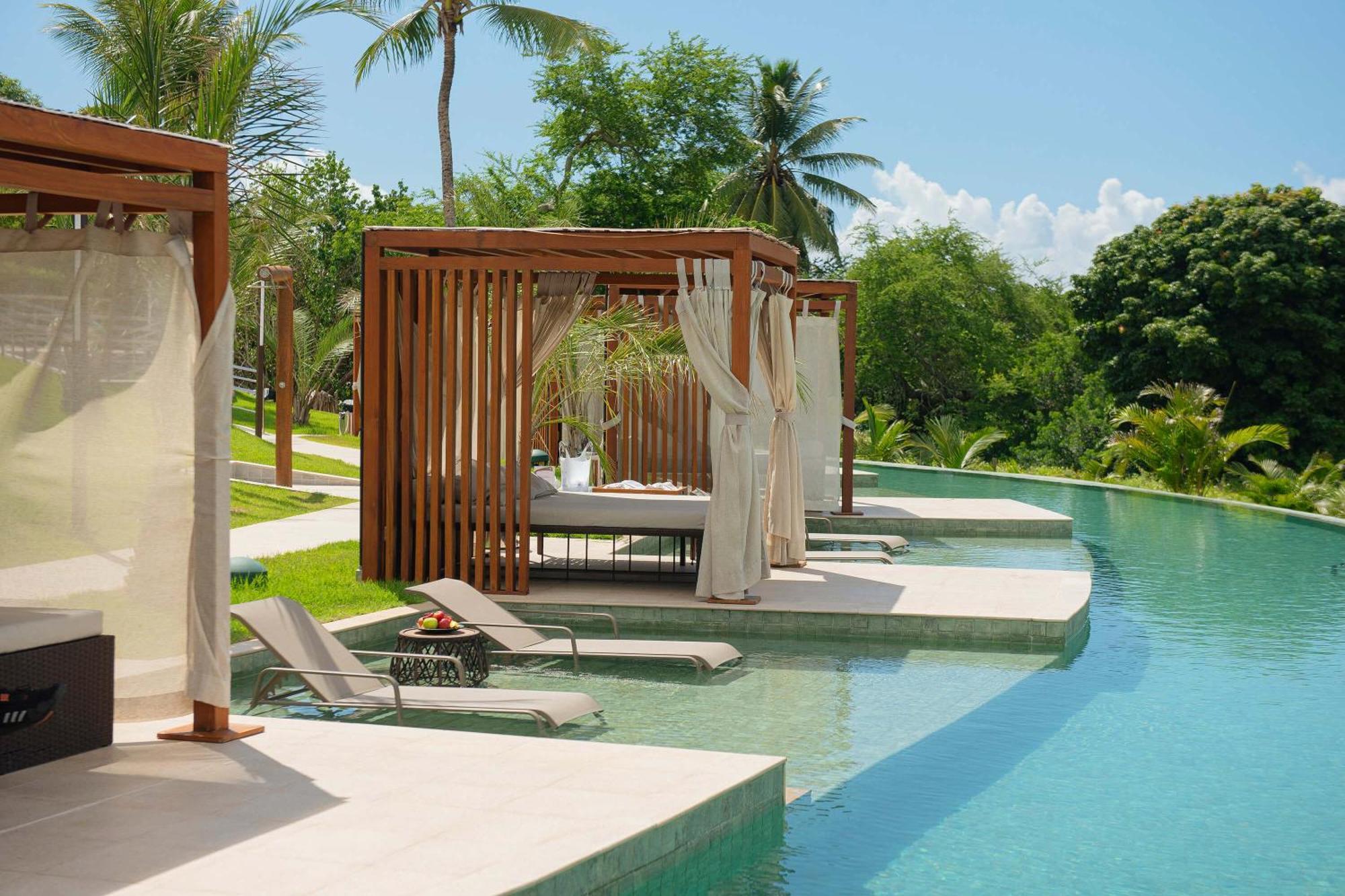 Hotel Deville Prime Салвадор Екстер'єр фото The swimming pool at the resort